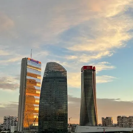 Апартаменты On The Floor Watching Citylife And Mico